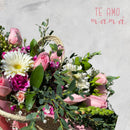 Canasta Rosas, Gerberas, Clavellina y Snap - Dulce