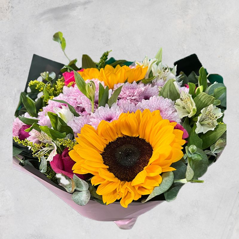 Ramo Girasoles, Margaritas y Rosas - Victoria