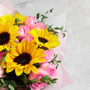 Ramo de rosas y girasoles - Vancouver